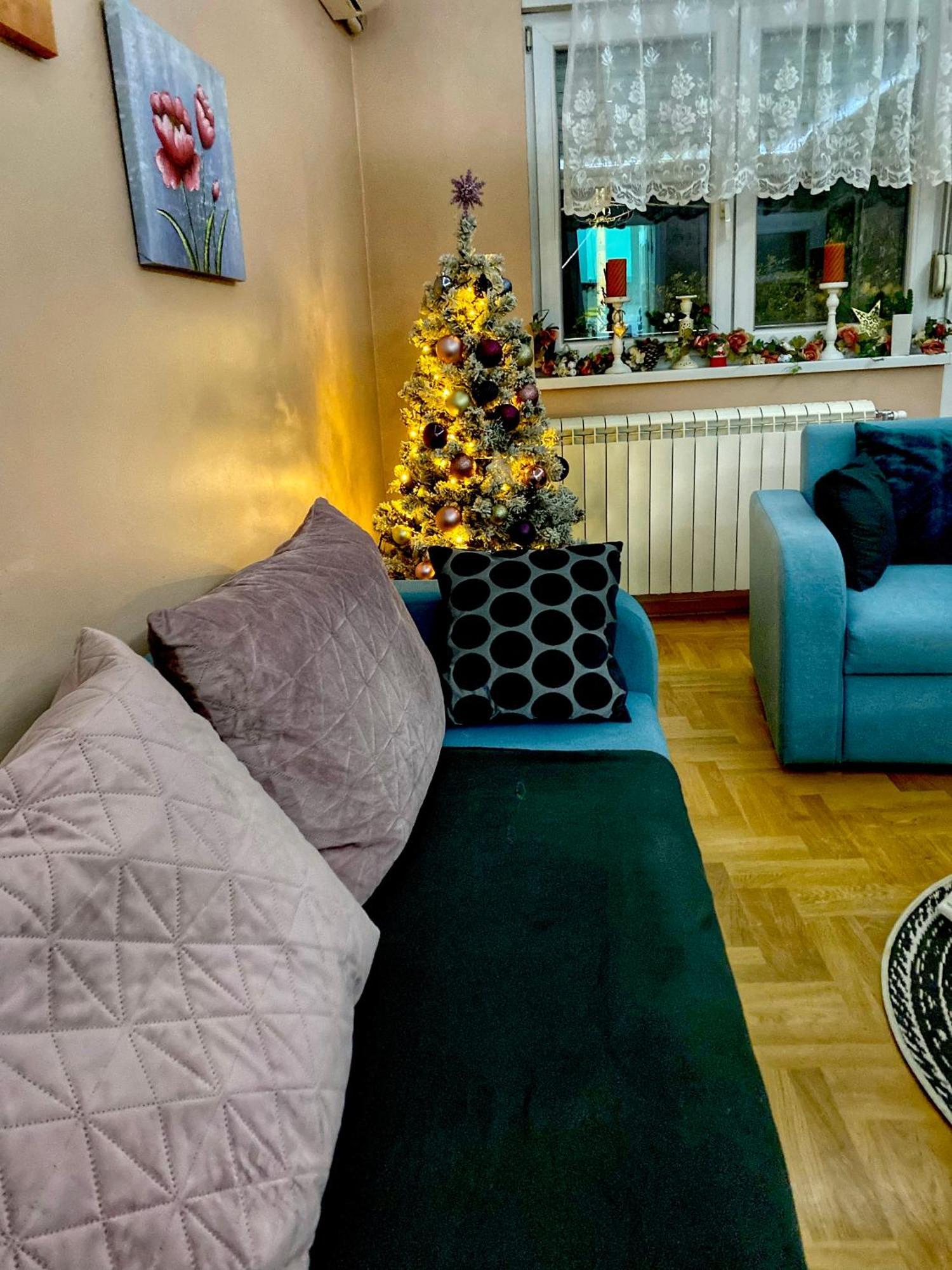 Apartman Diana Sremska Mitrovica Exterior foto